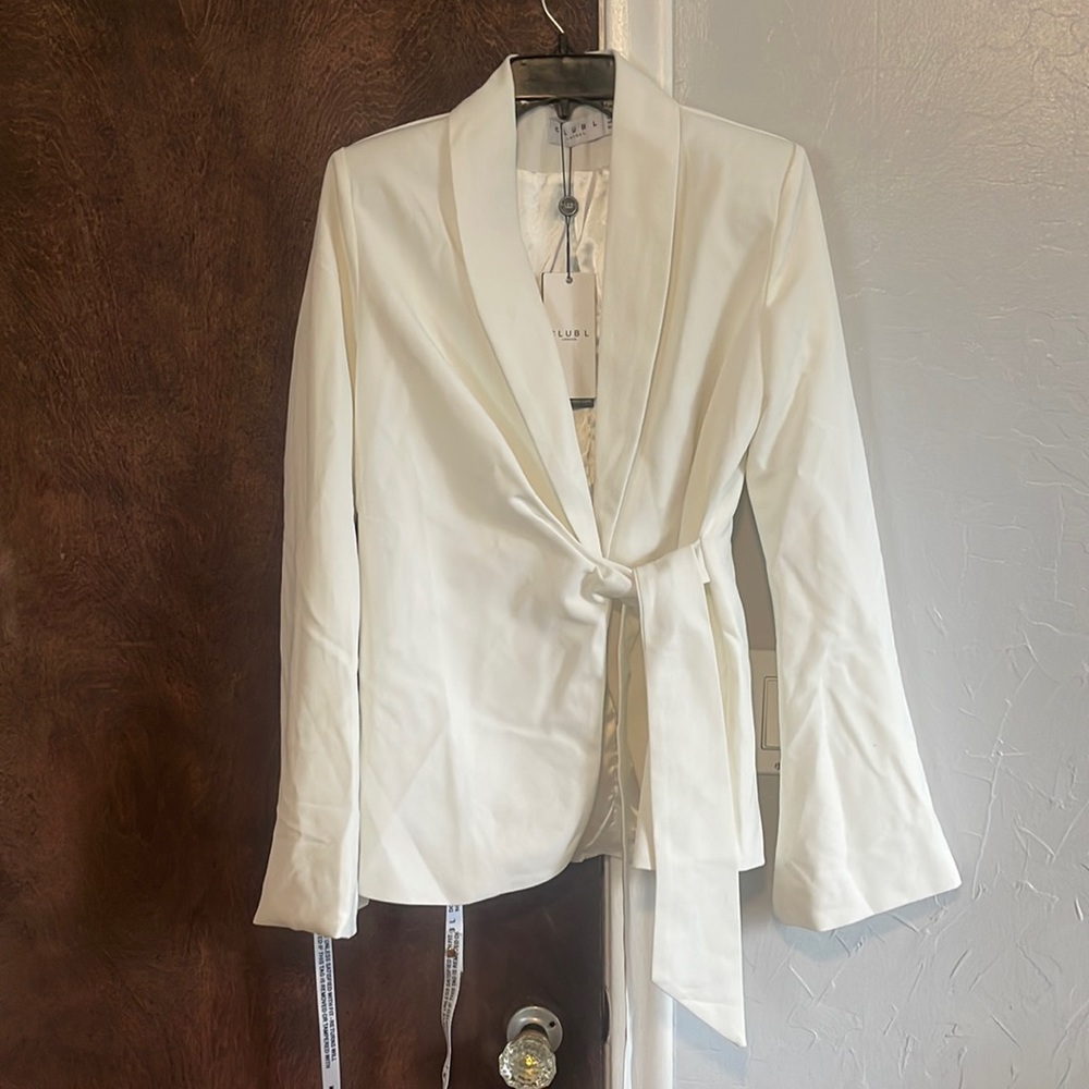Club London blazer top